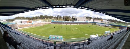 Estádio Municipal Engº Sílvio Henriques Cerveira (POR)