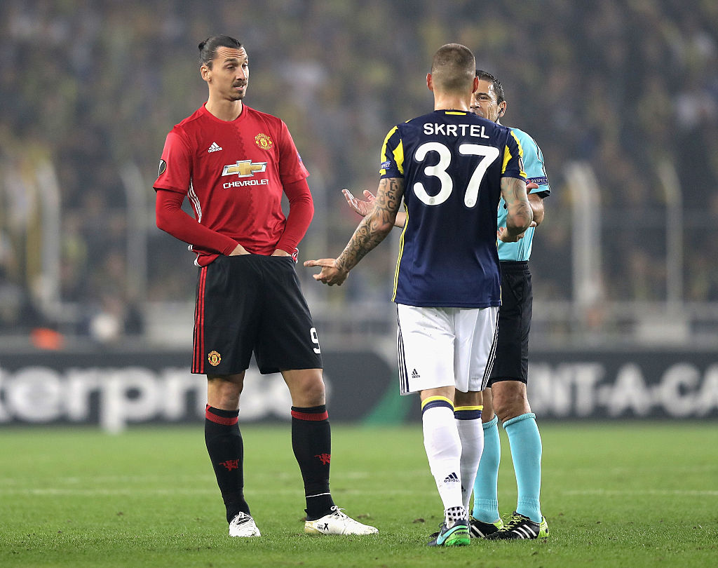 Fenerbahce 2 1 Manchester United Europa League 2016 17 Match Events Playmakerstats Com