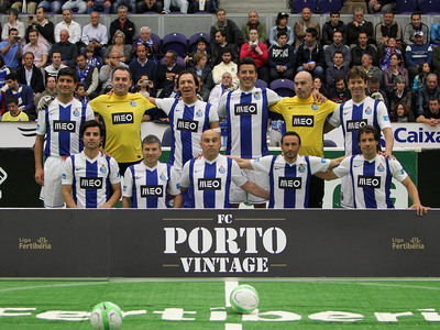 FC Porto Vintage v Barcelona