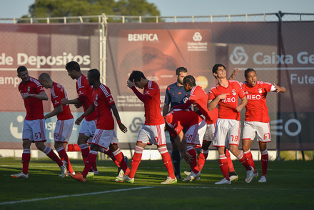 Benfica B v FC Porto B Segunda Liga J22 2014/15