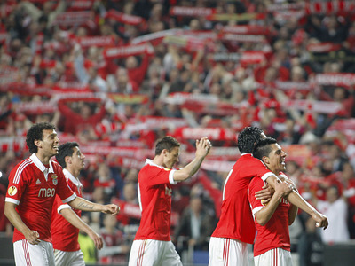 Benfica v Fenerbahe UEFA Europa League 2012/13 Meias-Finais 2 Mo
