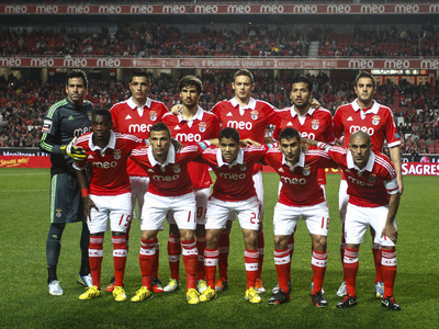 Benfica v Martimo Liga Zon Sagres J12 2012/13