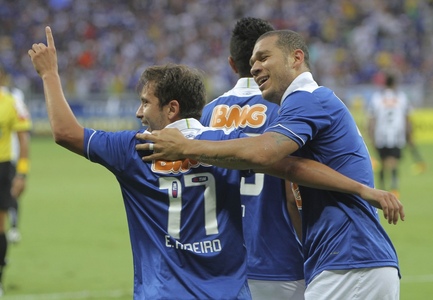 Cruzeiro x Atltico Mineiro (Brasileiro 2013)