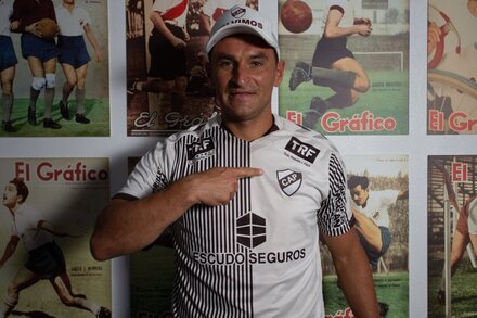 Maxi Zalazar :: Platense :: Player Profile 