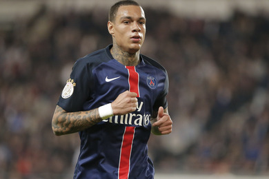 Bayern About To Sign Gregory Van Der Wiel?