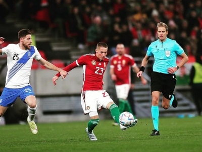 Palko Dardai of MOL Fehervar FC competes for the ball with